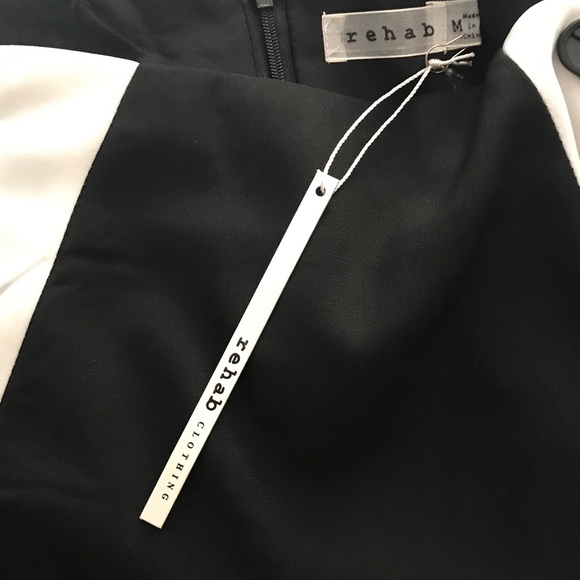 Rehab Black Mini Skirt - Picture 3 of 4